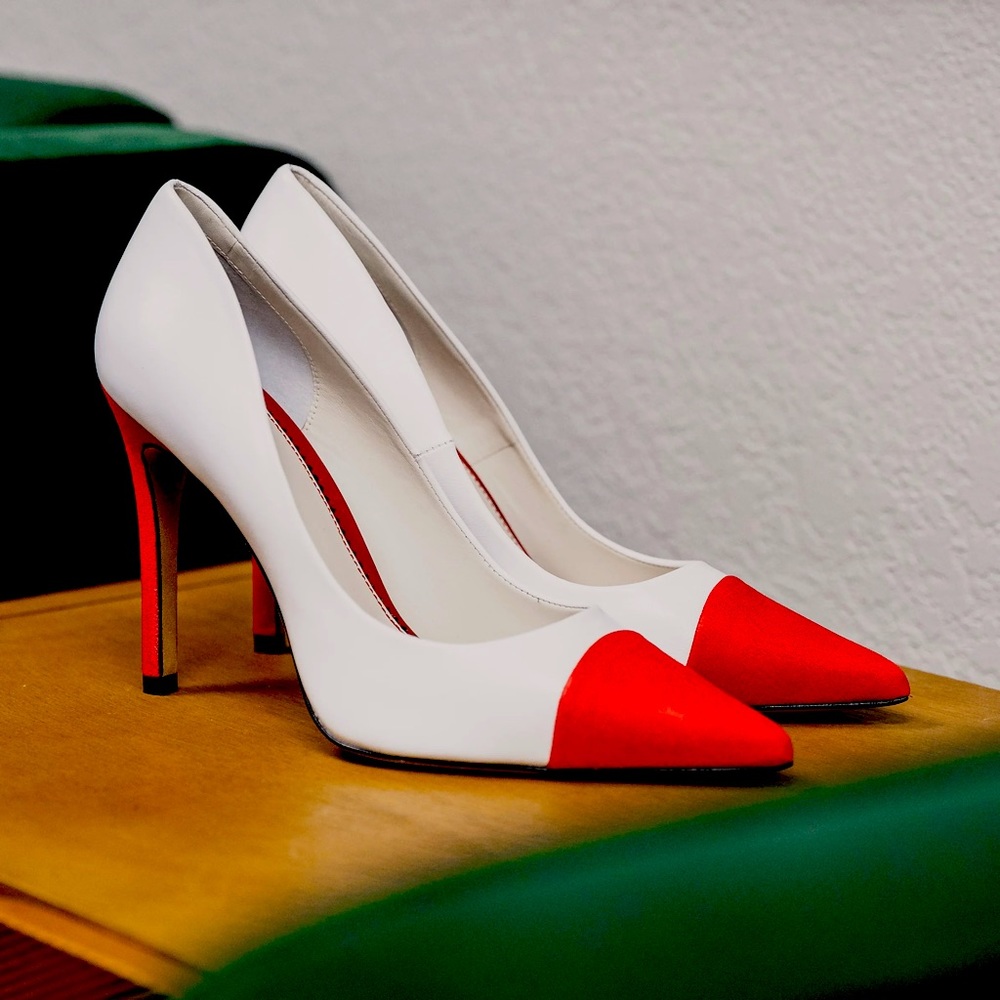 Classic leather and suede in red and white